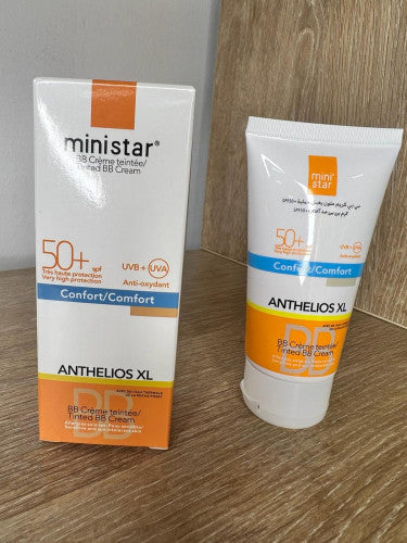 BB CREAM + PROTECTOR SOLAR MINISTAR