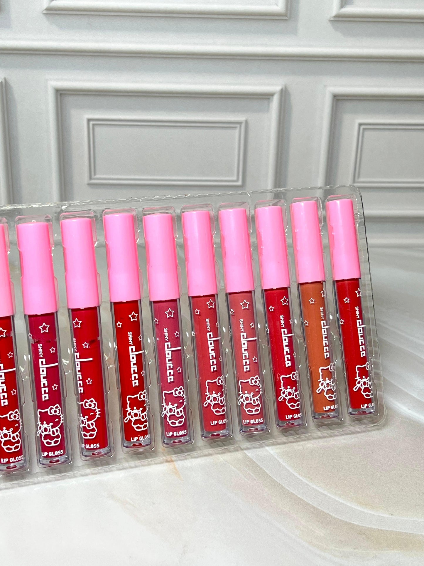 SET LABIALES NUDE HELLO KITTY 12PZ