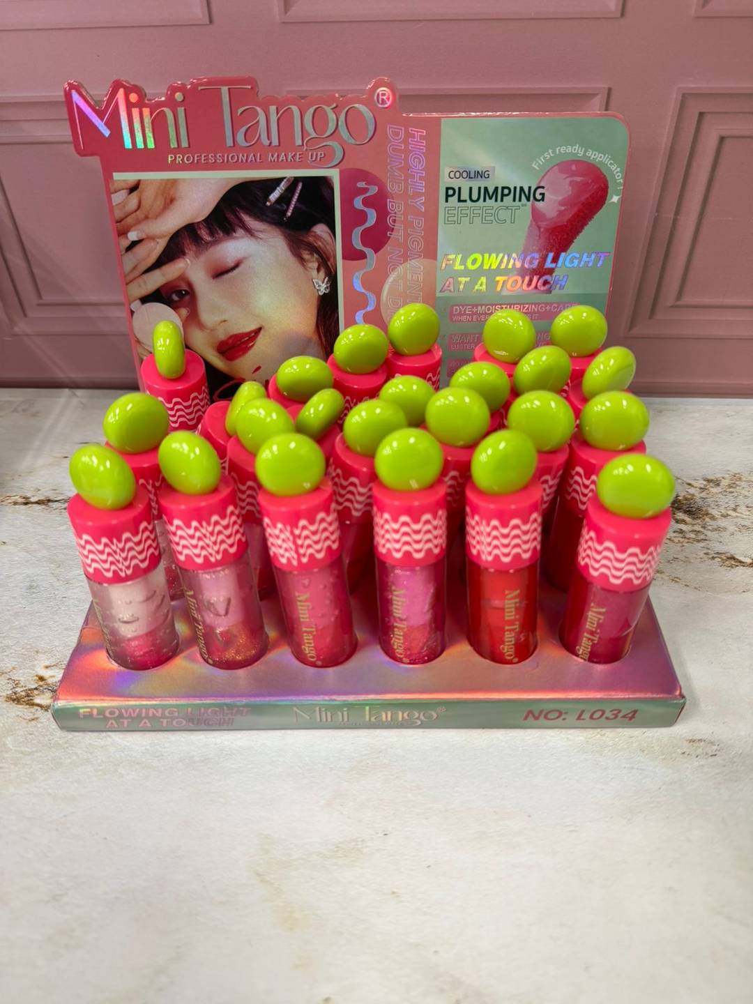 BRILLO LABIOS L034